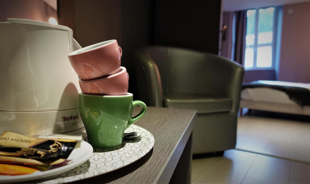 Hotel-Restaurant Des Voyageurs Le Cheylard Екстер'єр фото